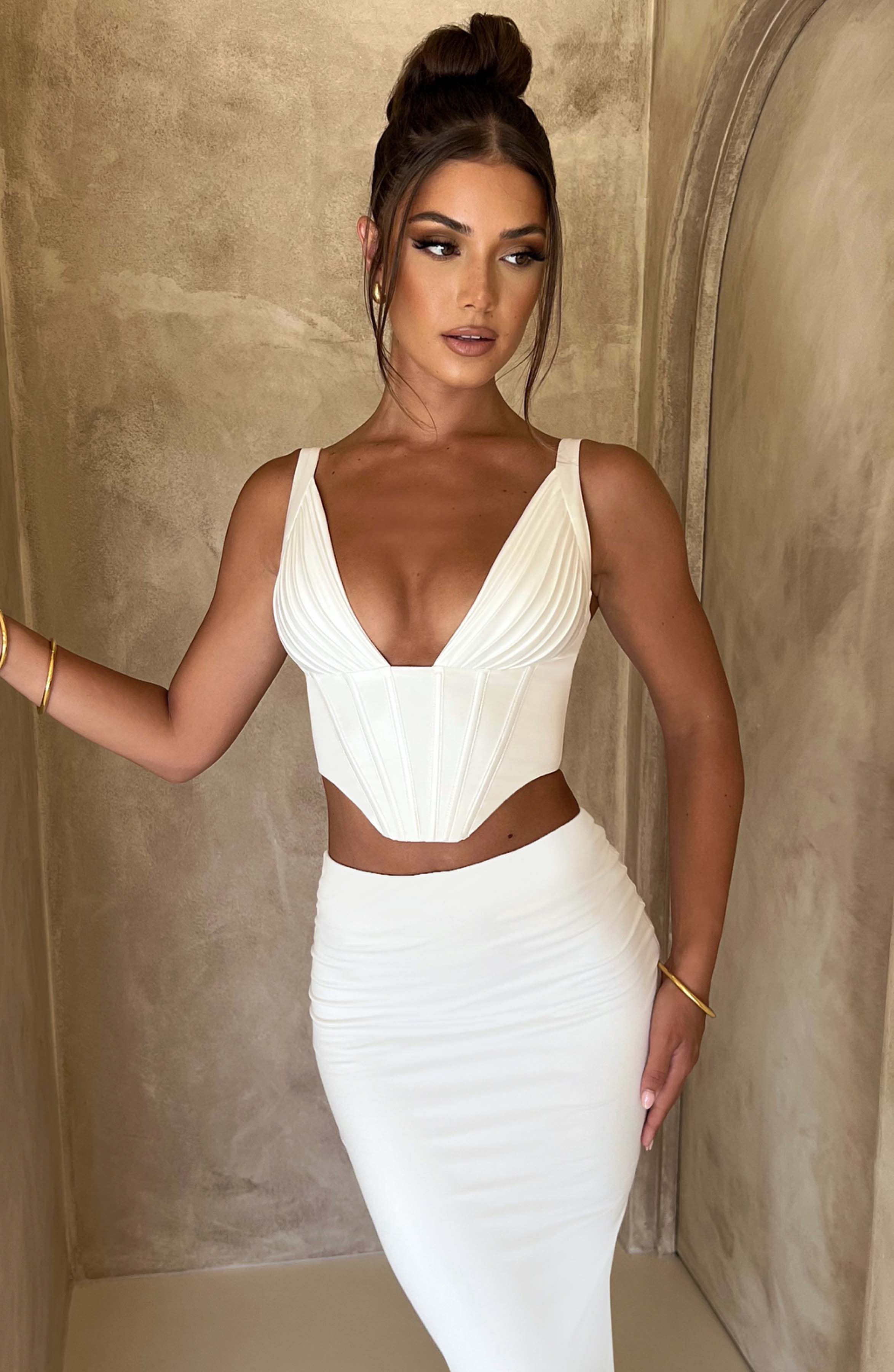 Kate Ivory Corset - Boned, Underwired & Cropped Design