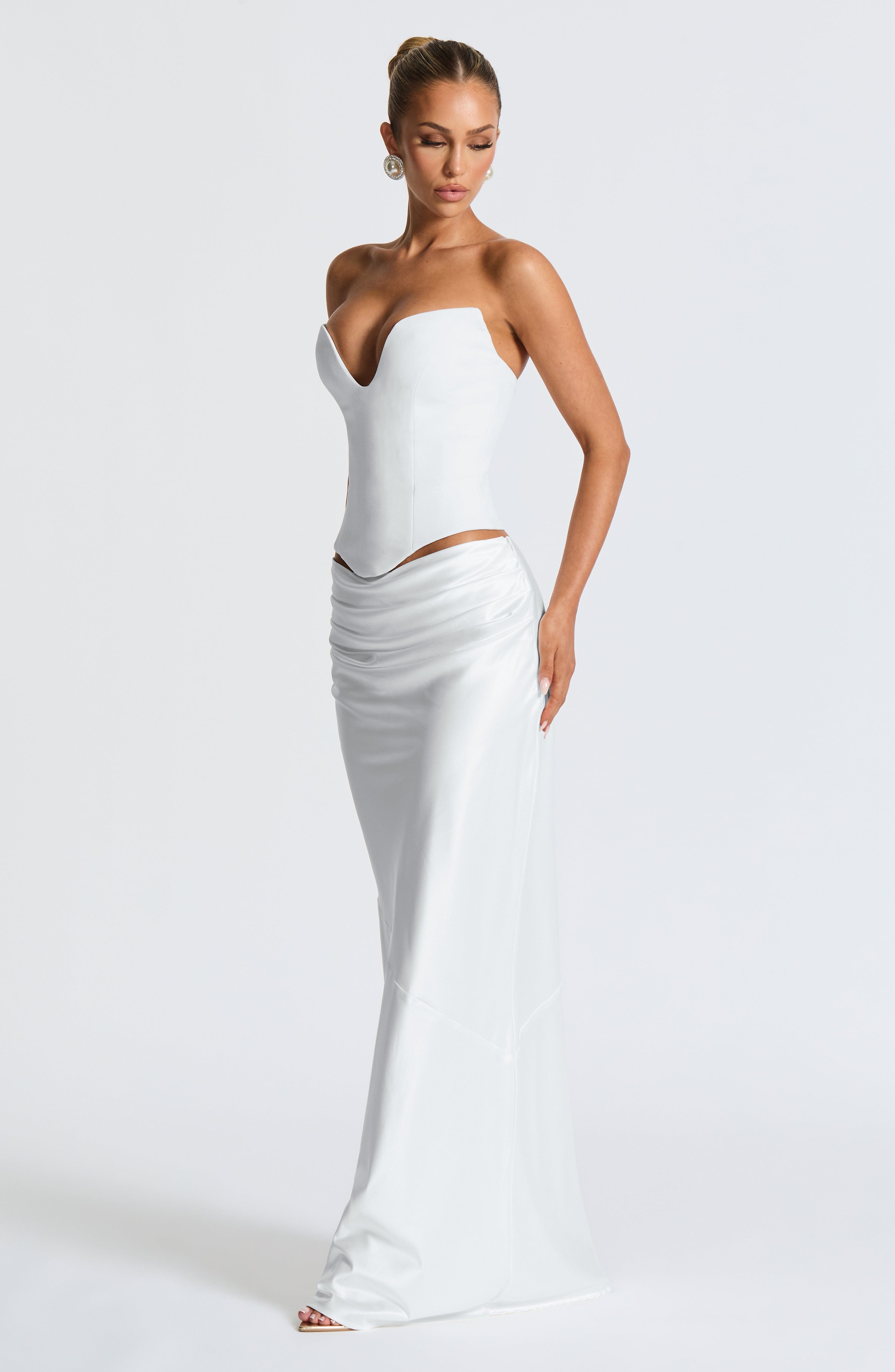 Ivory Kamiyah Corset with Plunge Neckline & Boning