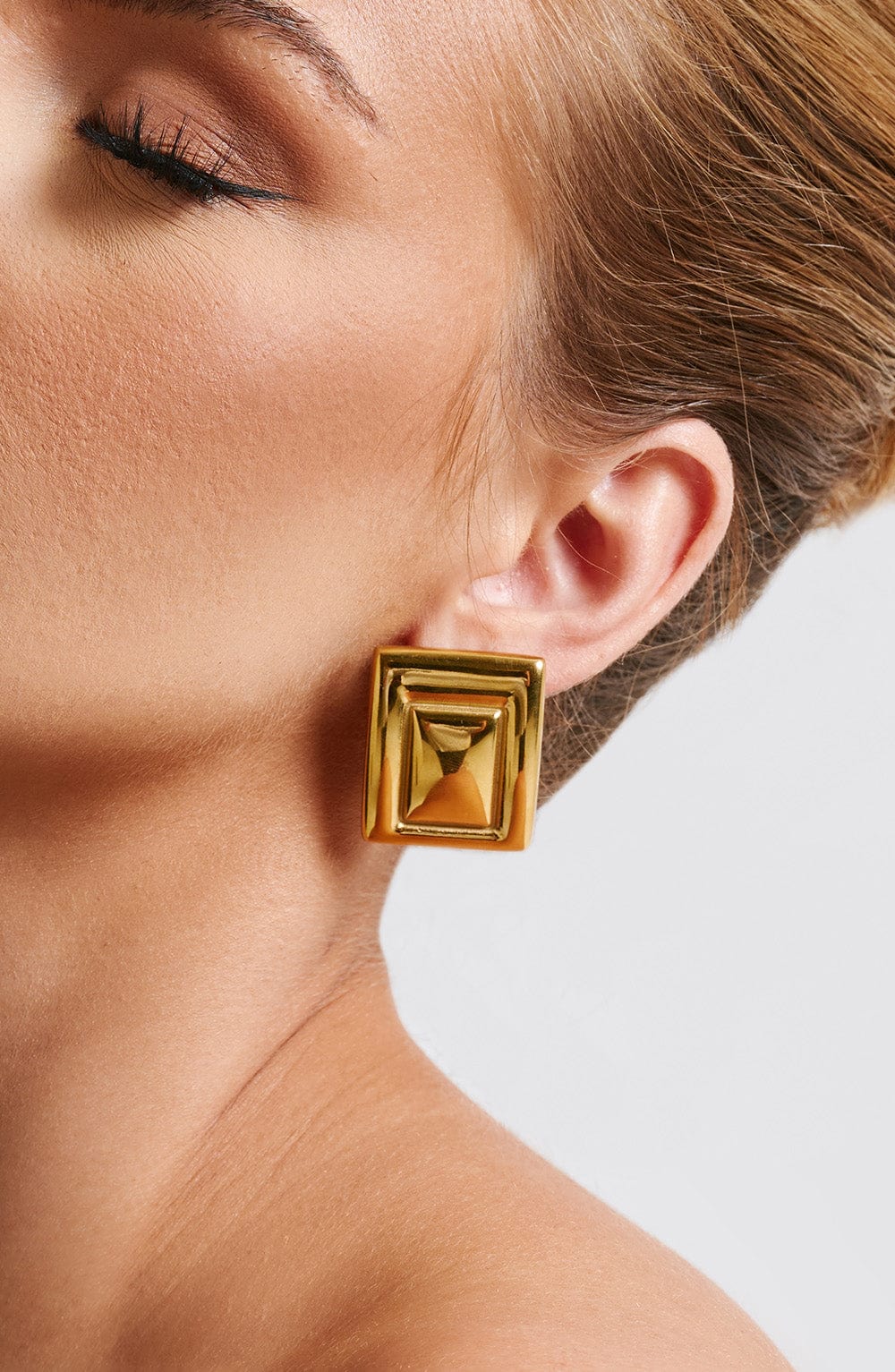 Gold Square Stud Earrings - Stainless Steel London Design