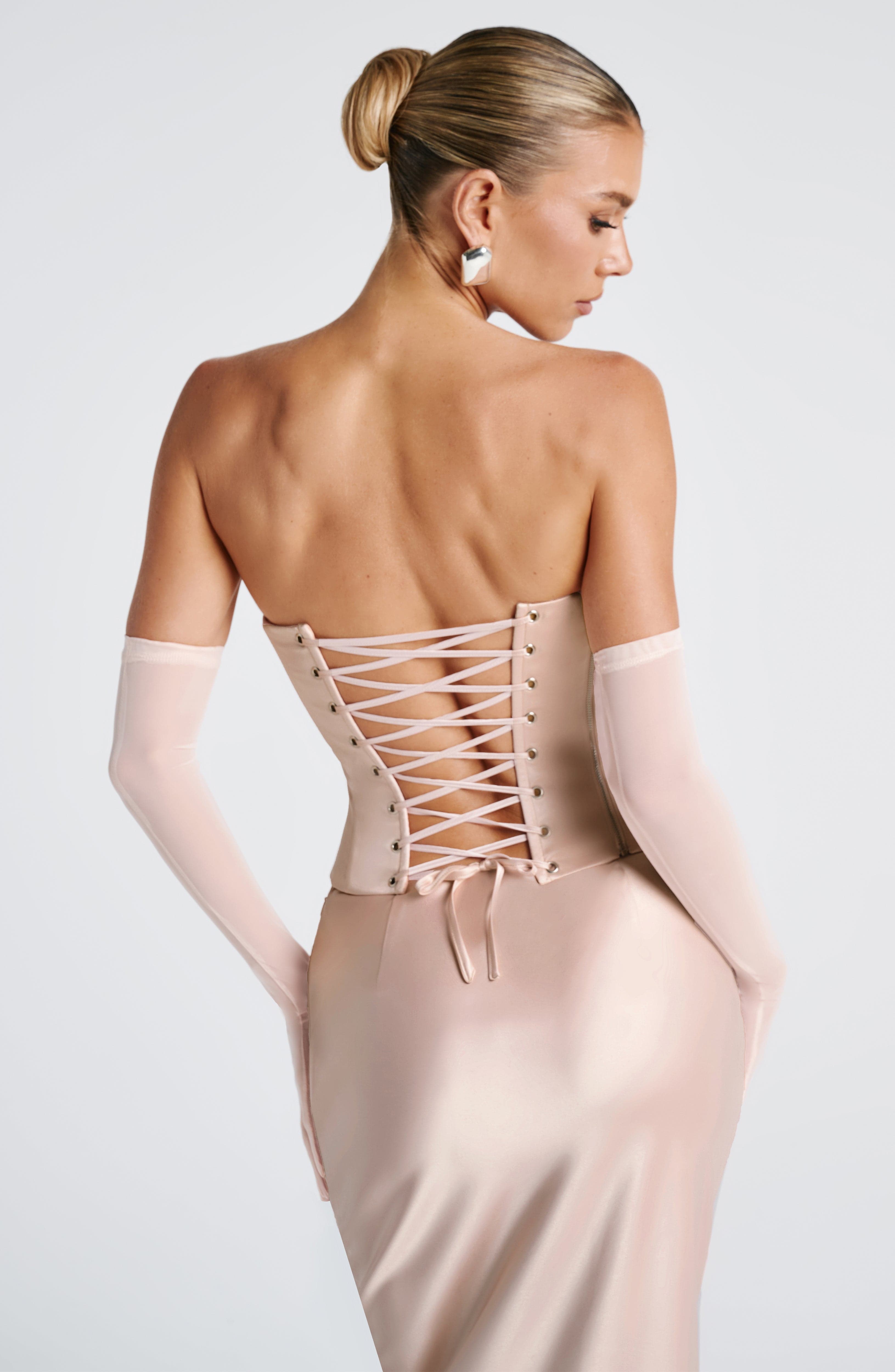 Soft Peach Eli Gloves - Elegant Elbow-Length Stretch Mesh