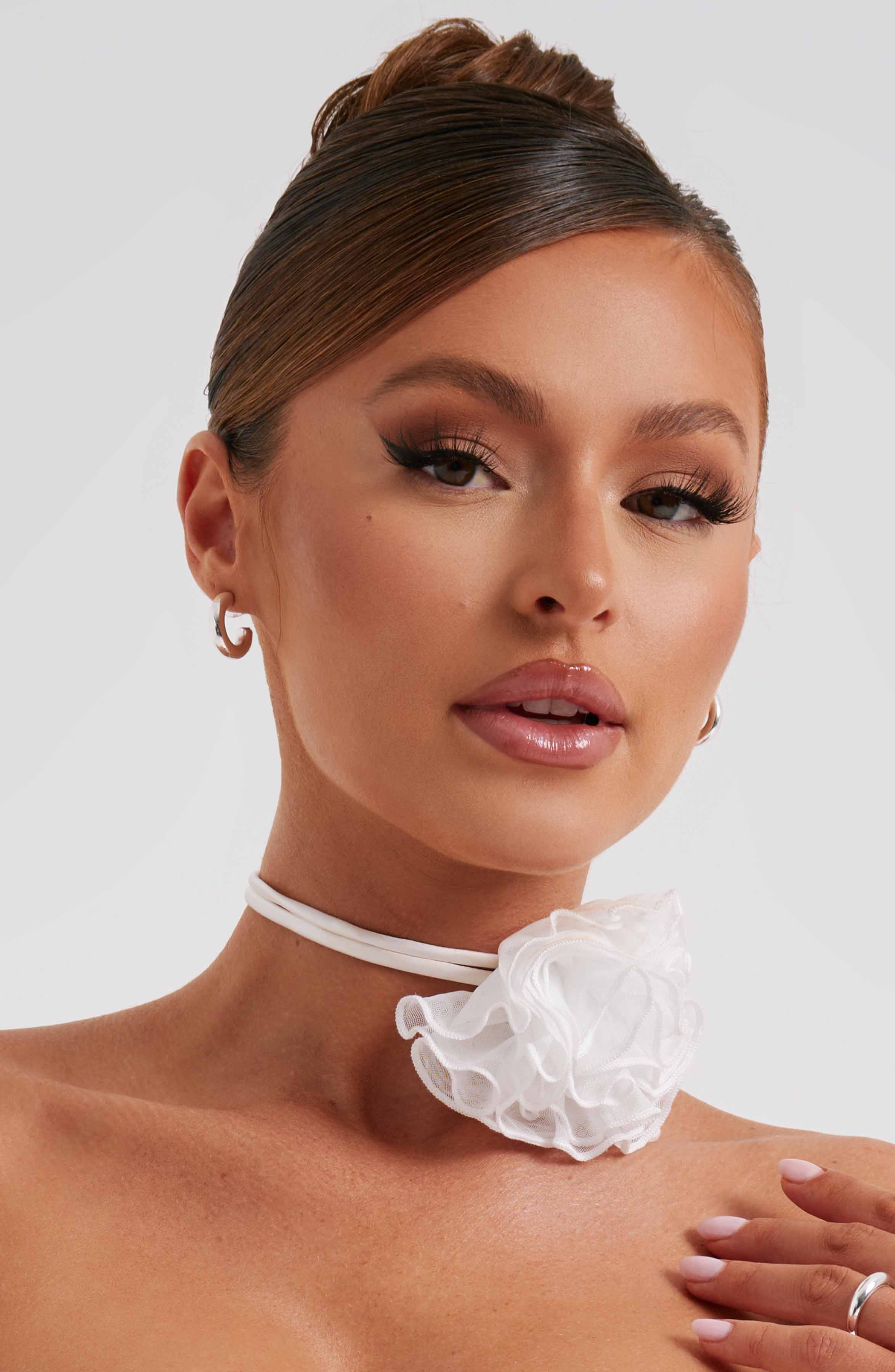 Tilli Ivory Floral Neck Tie with Corsage Detail