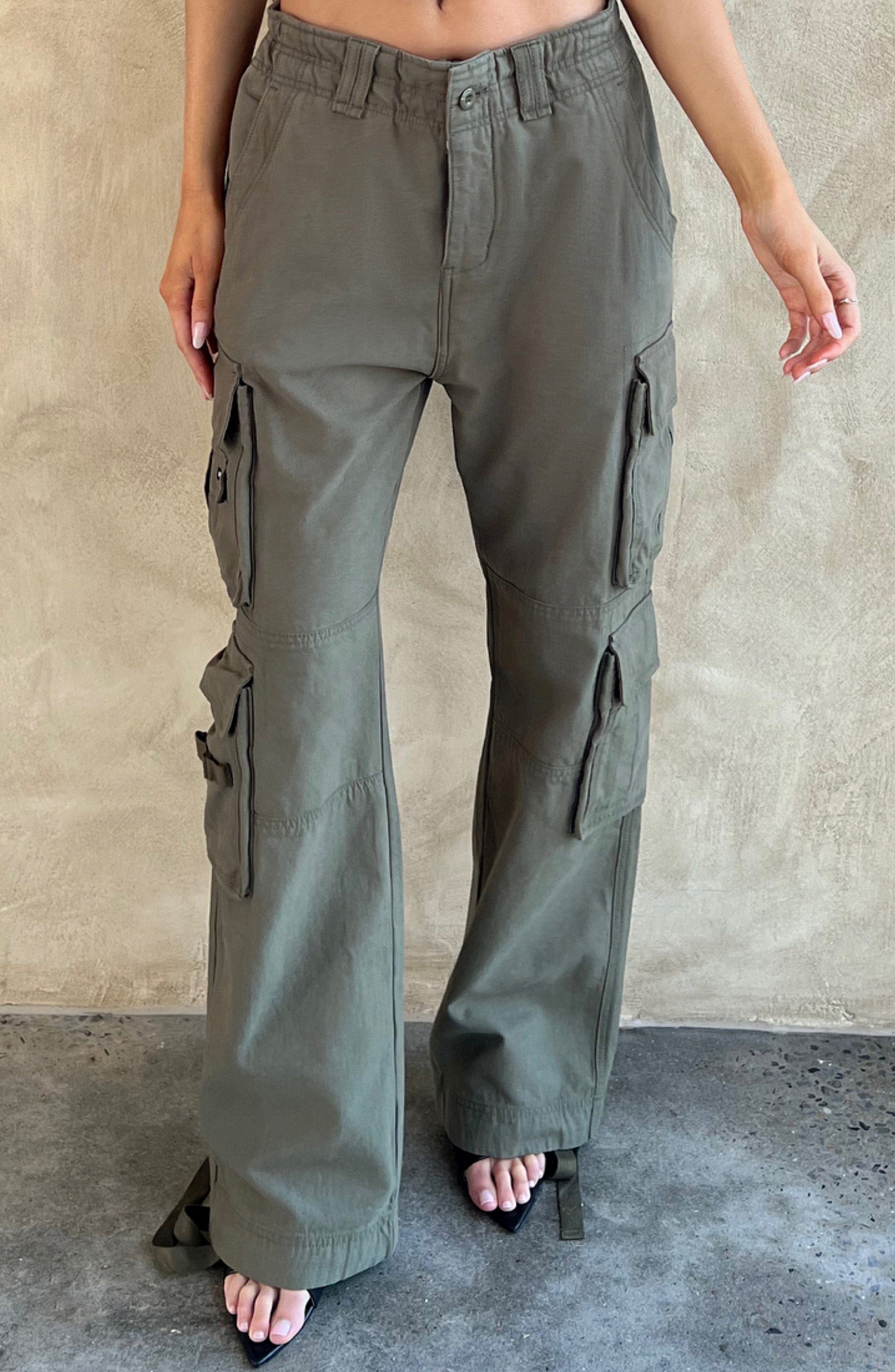 Tinashe Y2K Oversized Cargo Pants in Khaki