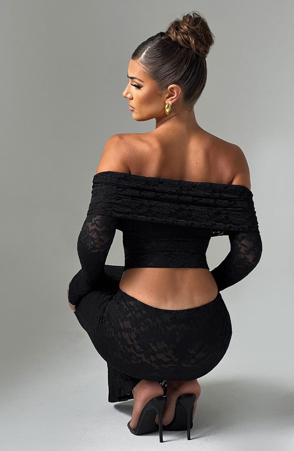 Black Floral Lace Off-Shoulder Top - Blanca Cropped Mesh Lined