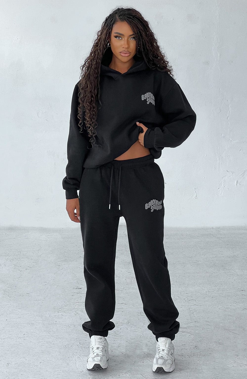 Babyboo Studio Oversized Fleece Sweatpants - Black/Charcoal